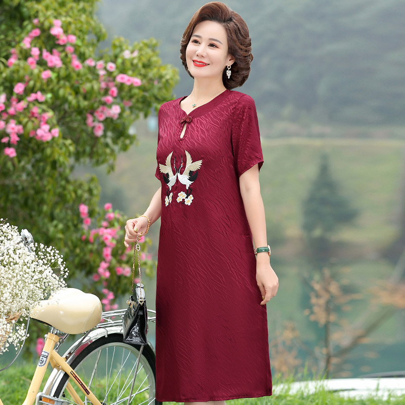 เดรสวัยผู้ใหญ่40-60ปี เดรสคุณแม่ ชุดเดรสทำงานวัยผู้ใหญ่ แบรนด์ MAMA DRESS