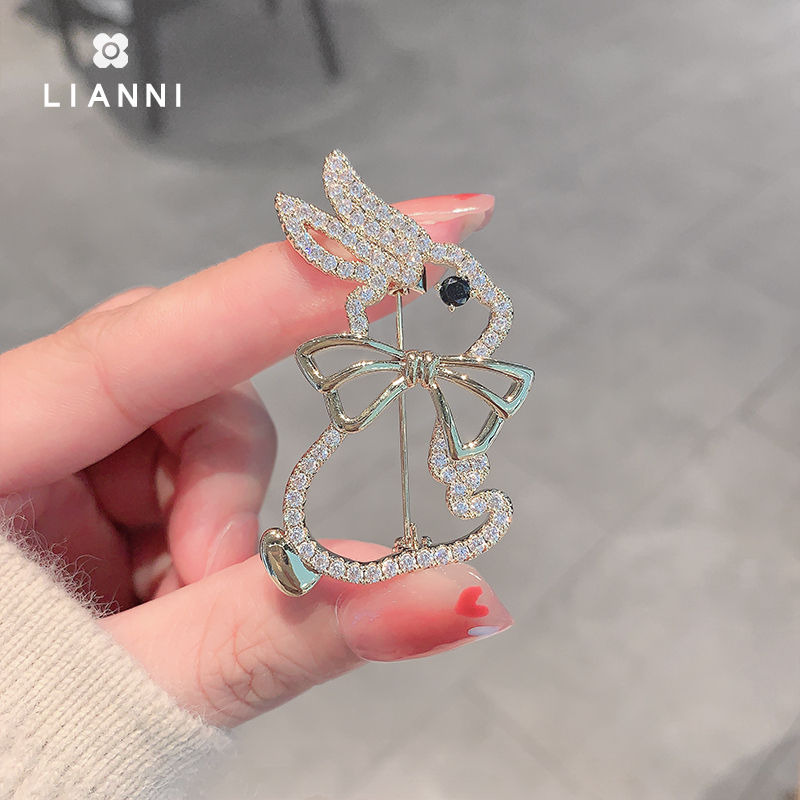 เข็มกลัด เข็มกลัดสวยๆ เข็มกลัดติดเสื้อ Brooch