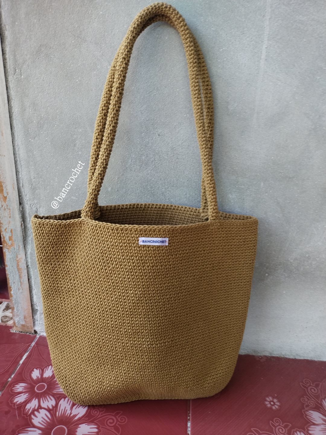 Bancrochet กระเป๋าถักโครเชต์ crochet bag น้ำตาล 29*32*9 สาย 24 cm