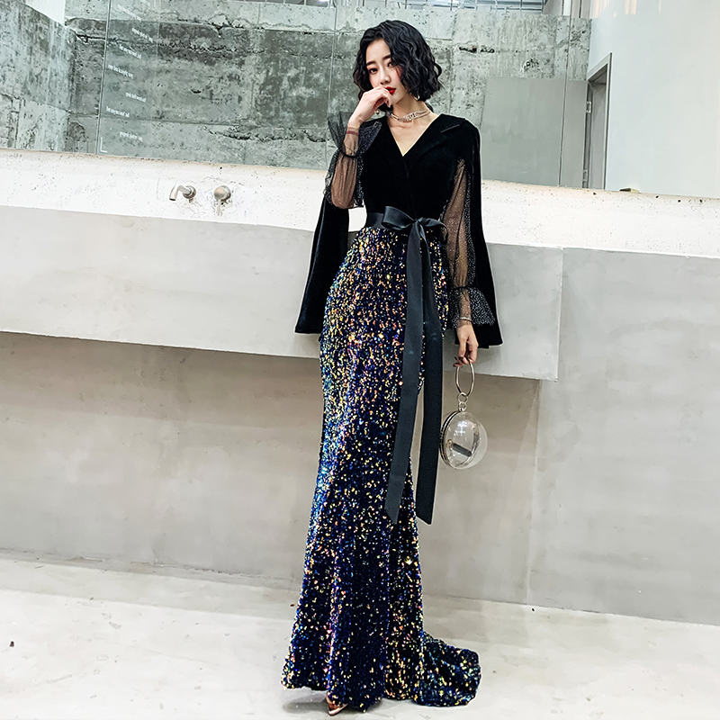 ชุดราตรี ชุดราตรีสวยหรู แบบ ทันสมัย Evening dress