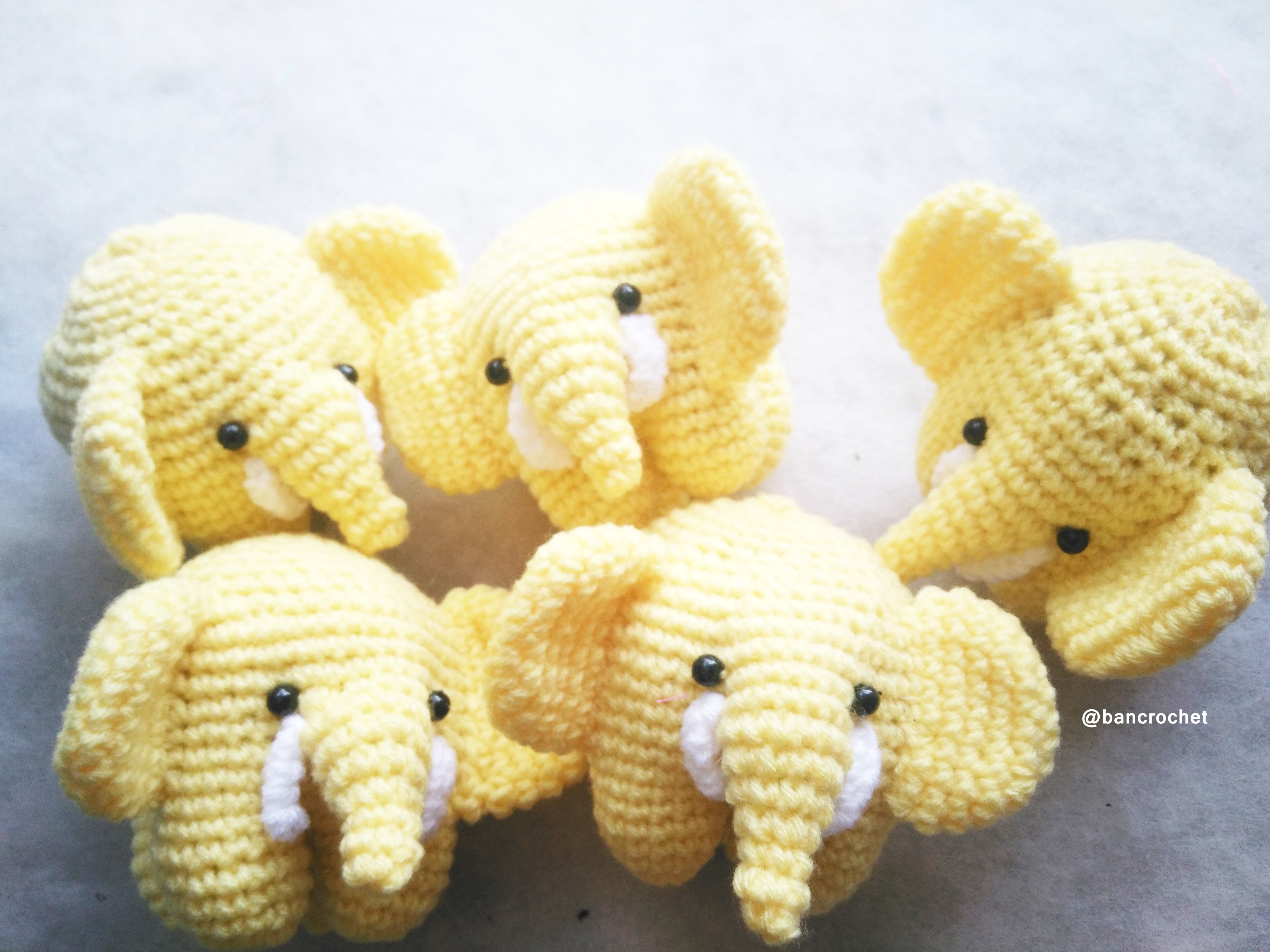 Bancrochet ช้างถักโครเชต์ Crochet elephant doll สีเหลือง 3 นิ้ว