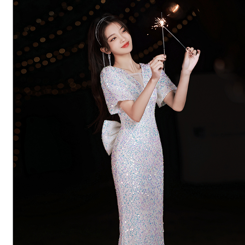 ชุดราตรี ชุดราตรีสวยหรู แบบ ทันสมัย Evening dress