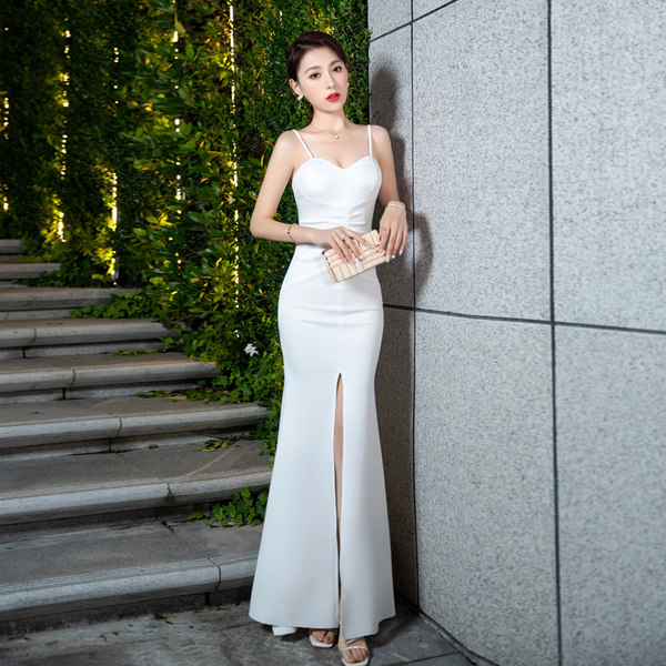 ชุดราตรี ชุดราตรีสวยหรู แบบ ทันสมัย Evening dress