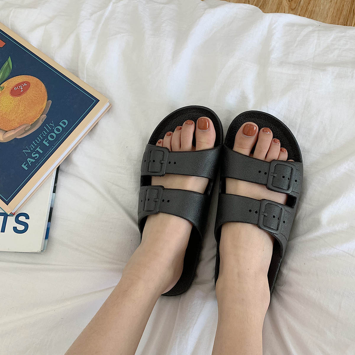 รองเท้าแตะผู้หญิง ใส่ในบ้าน By.Thin strips