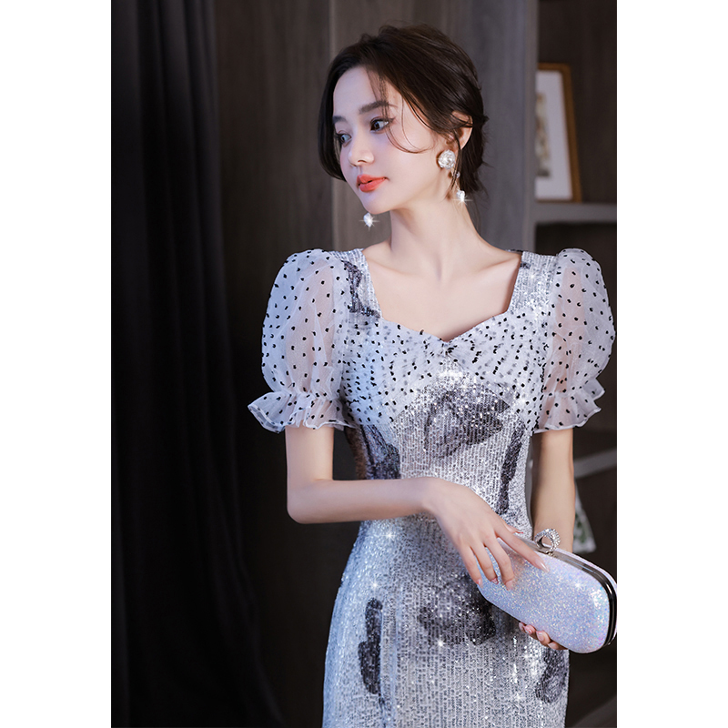 ชุดราตรี ชุดราตรีสวยหรู แบบ ทันสมัย Evening dress