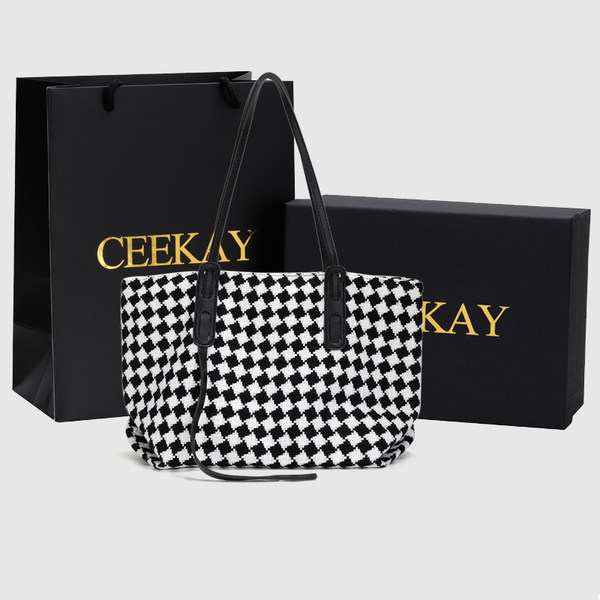 กระเป๋าสะพายข้างเกาหลี กระเป๋าผู้หญิงแบรนด์ CEEKEY