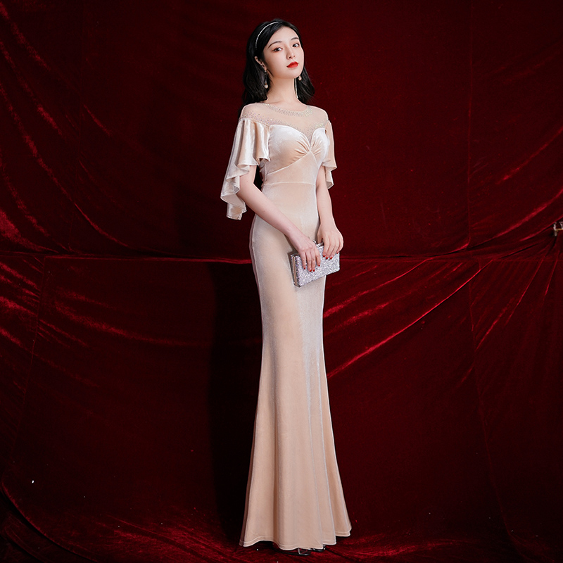 ชุดราตรี ชุดราตรีสวยหรู แบบ ทันสมัย Evening dress