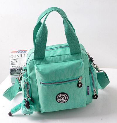 กระเป๋าถือ กระเป๋าสะพาย ผู้หญิง กระเป๋าวัยรุ่น ผ้าไนลอน กันน้ำ สีสันสดใส กระเป๋า ทรงลูกเต๋า ใส่ของได้เยอะ มีช่องแยกหลายช่อง แบบสวย ราคาถูก 817573