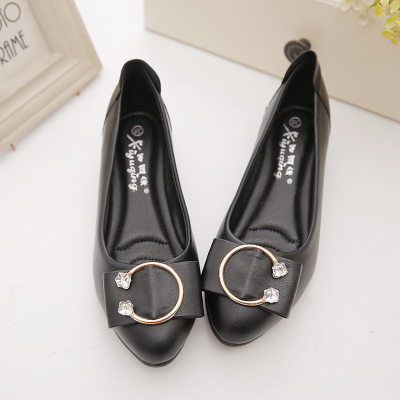 รองเท้าคัทชูผู้หญิงสวยๆ