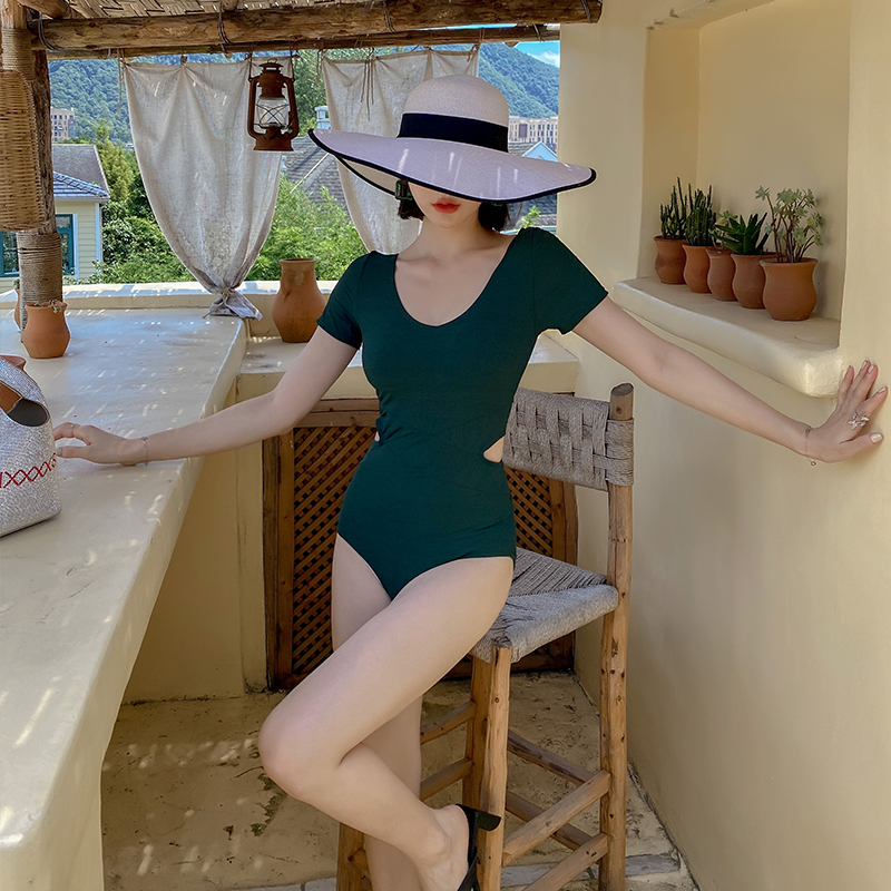 ชุดว่ายน้ำผู้หญิง ชุดว่ายน้ำน่ารัก Bikini ชุดไปทะเล