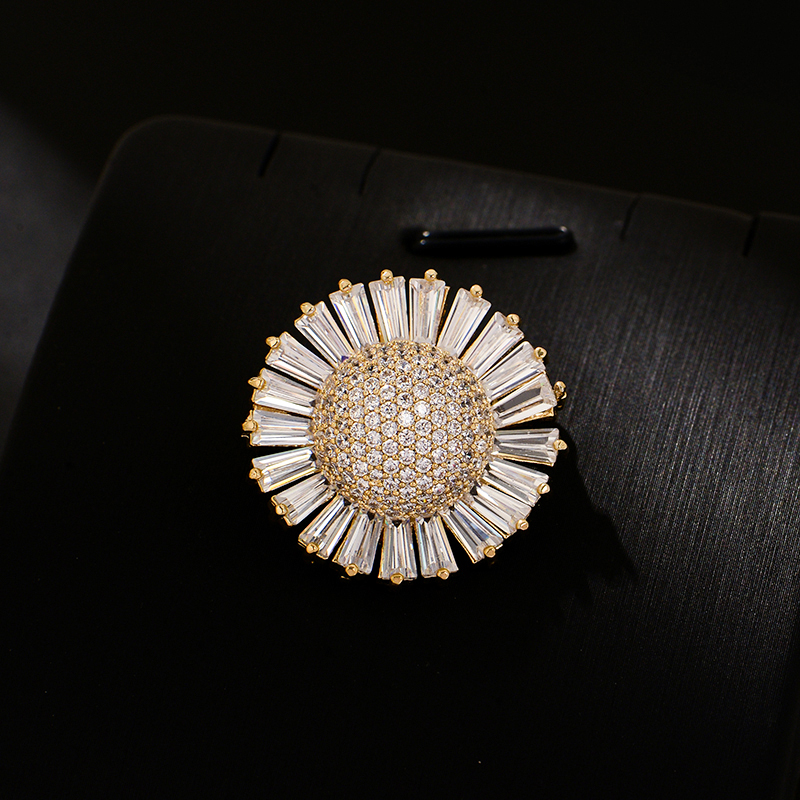 เข็มกลัด เข็มกลัดสวยๆ เข็มกลัดติดเสื้อ Brooch