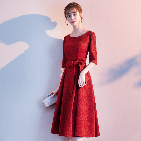 ชุดราตรี ชุดราตรีสวยหรู แบบ ทันสมัย Evening dress