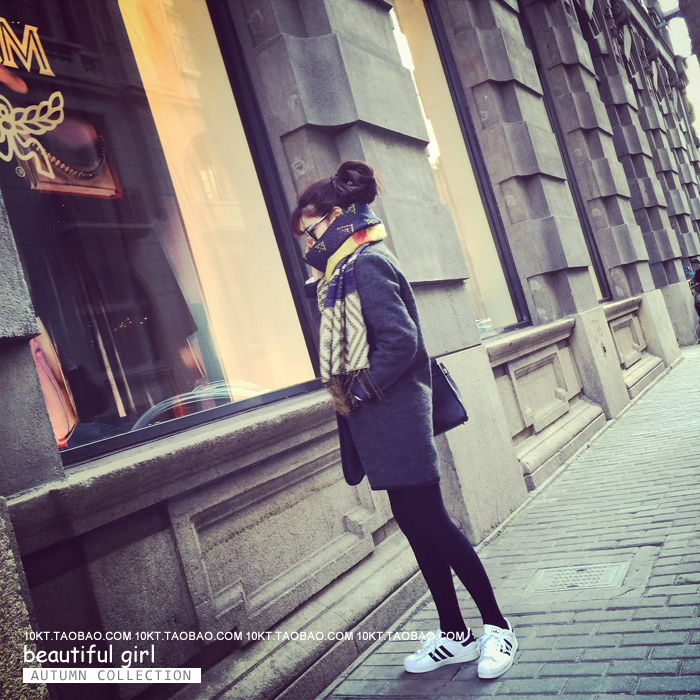 ผ้าพันคอ/ผ้าคลุมไหล่ กันหนาว ลายเก๋ๆ จะใส่คลุมหรือพันคอ ก็เก๋ พร้อมส่งเลยจ้า same pic