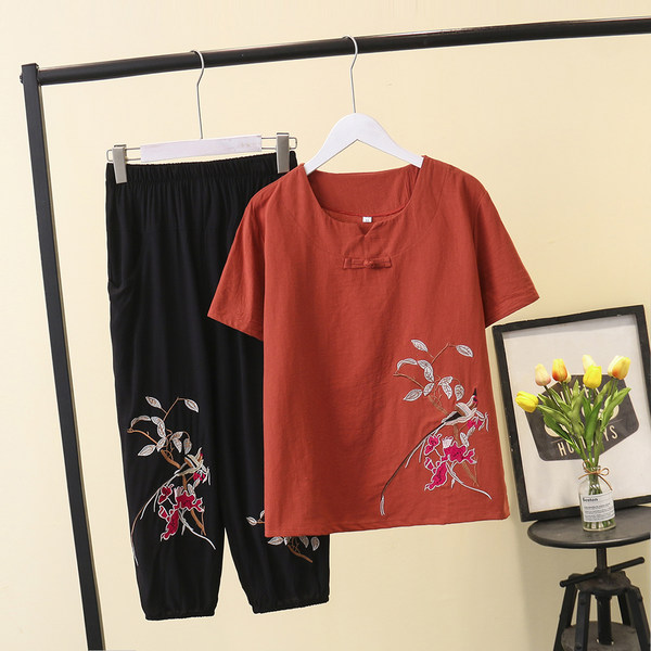 เสื้อลินินสไตล์ผู้ใหญ่ เสื้อคุณแม่ เสื้อผู้ใหญ่ แบรนด์ LININ