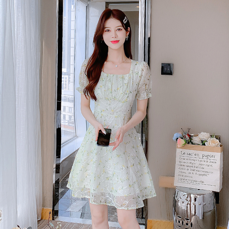 แบบชุดเดรสสวยๆ ชุดเดรสน่ารักๆสไตล์เกาหลี