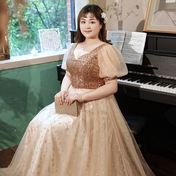 ชุดราตรีคนอ้วน ชุดราตรีไซส์ใหญ่ สาวอวบ ชุดราตรีสาวอวบ ชุดออกงานสาวอวบ ชุดออกงานคนอ้วน