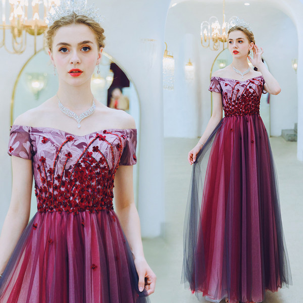 ชุดราตรี ชุดออกงาน ดีไซน์หรู แบรนด์ Angel