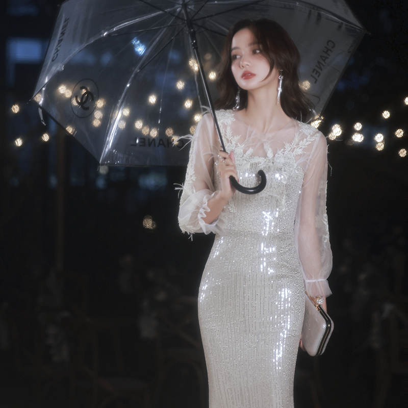 ชุดราตรี ชุดราตรีสวยหรู แบบ ทันสมัย Evening dress