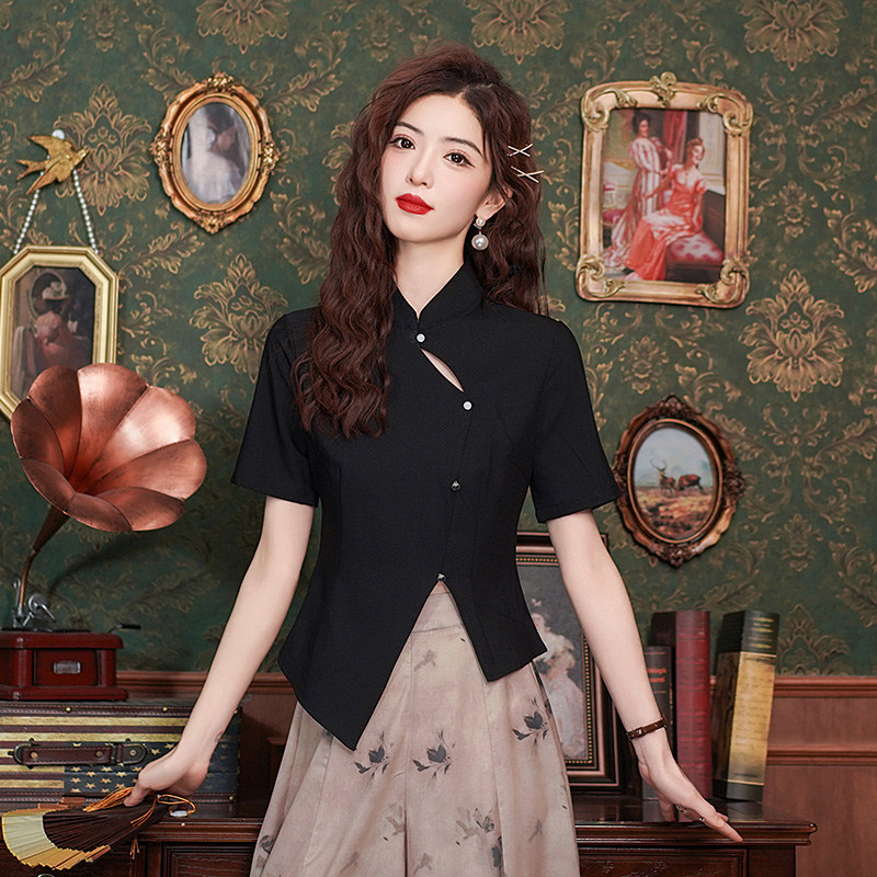 เสื้อเชิ้ตผู้หญิงใส่ทํางาน 390 บาทต่อชิ้น ฟรีค่าจัดส่ง