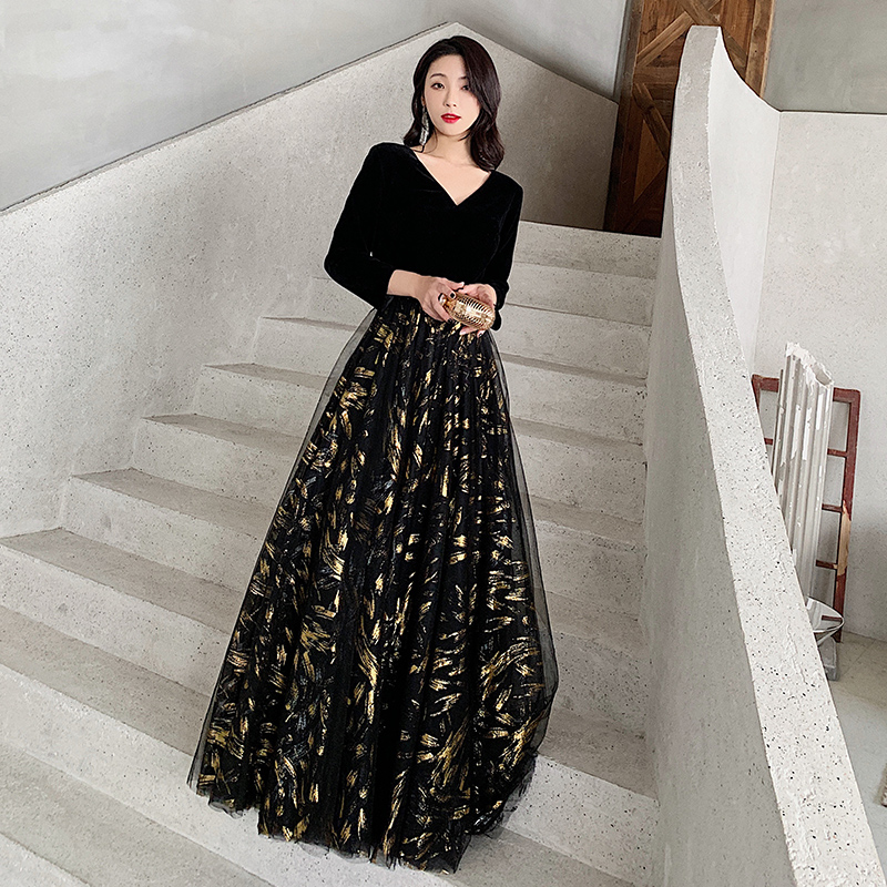 ชุดราตรี ชุดราตรีสวยหรู แบบ ทันสมัย Evening dress