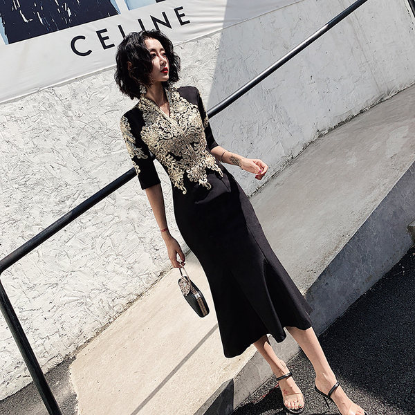 ชุดราตรี ชุดราตรีสวยหรู แบบ ทันสมัย Evening dress