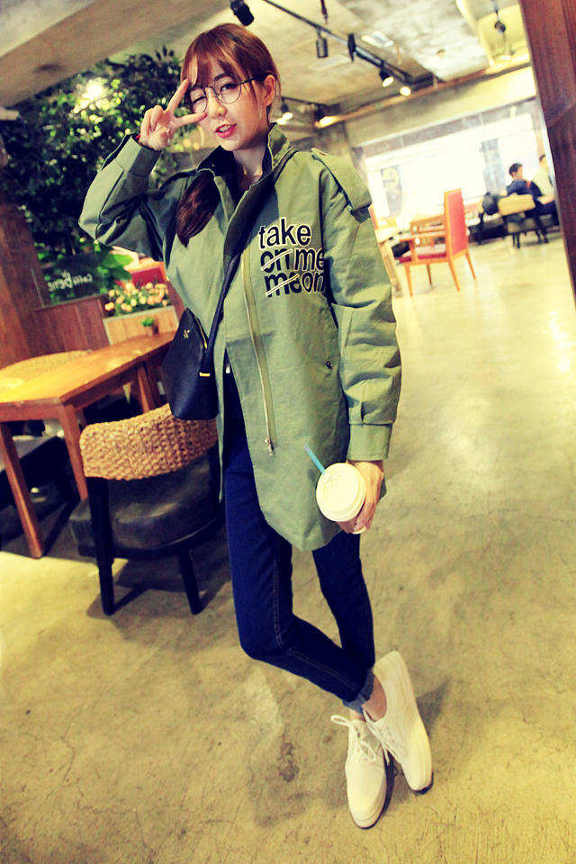 งานขายตามสภาพ ราคาพิเศษ ไม่รับเปลียนหรือคืน เสื้อคลุมสไตล์เกาหลี งานตามแบบ ผ้าเนื้อด้านบาง