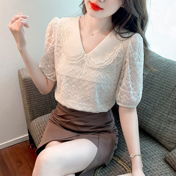 เสื้อลูกไม้ แขนสั้น