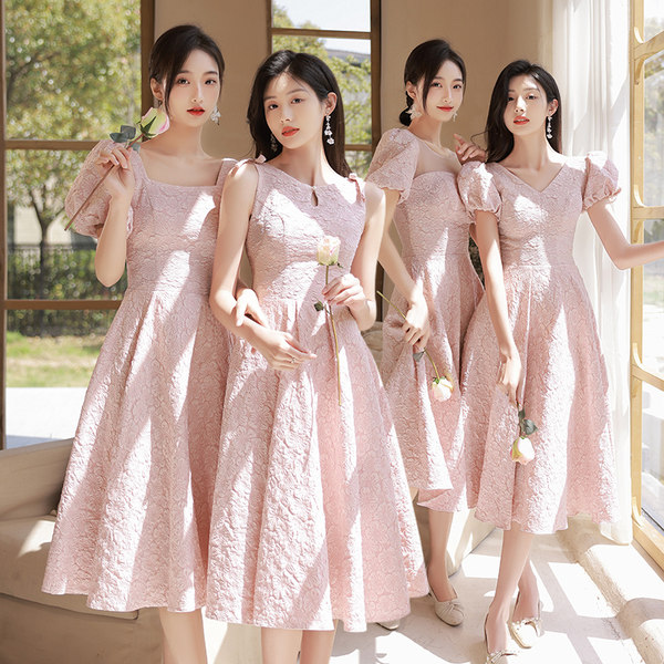 ชุดเพื่อนเจ้าสาวสีชมพู ชุดเพื่อนเจ้าสาว ชุดไปงานแต่งงาน