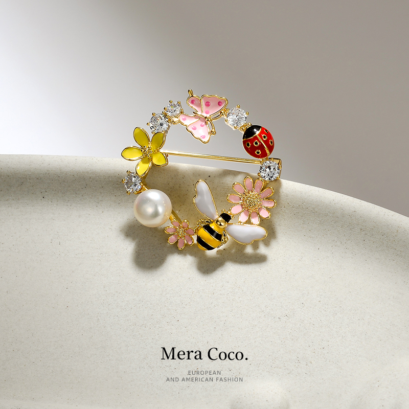 เข็มกลัด เข็มกลัดสวยๆ เข็มกลัดติดเสื้อ Brooch