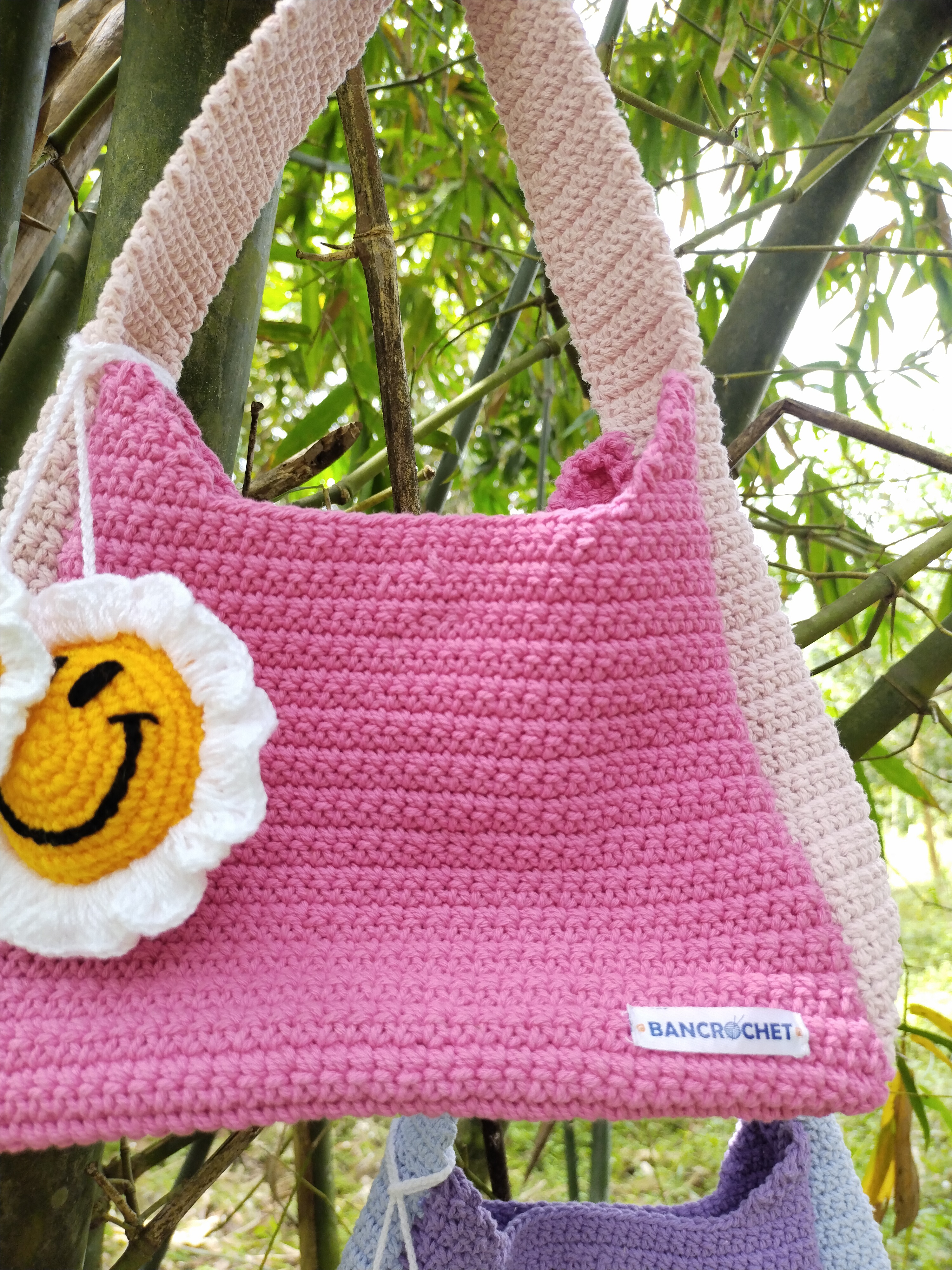Bancrochet กระเป๋าถักโครเชต์ crochet bag ชมพู 8*5.5 สาย 7 inch