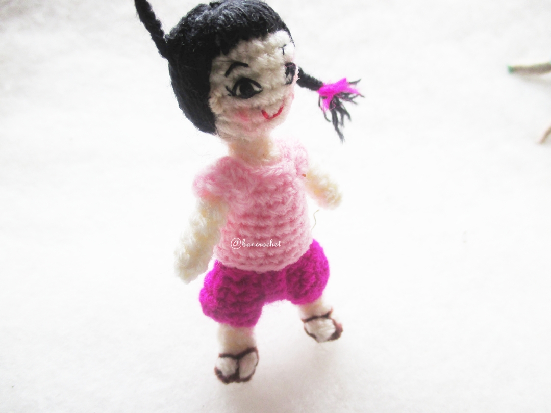 ตุ๊กตาเด็กไทยถักโครเชต์ ขนาด 3 นิ้ว thai doll amigurumi crochet 3 inches