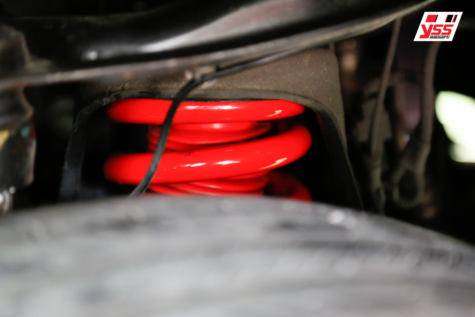 โช้คอัพ สปริง YSS รุ่น DTG Plus รถ Ford All New Ranger ปี 12-17 3.2/2.2