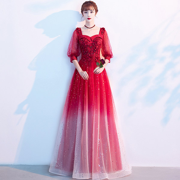 ชุดราตรี ชุดราตรีสวยหรู แบบ ทันสมัย Evening dress