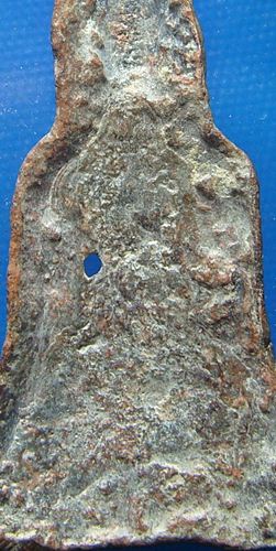 พระหูยานตะกั่วสนิมแดง กรุสมอพลือ