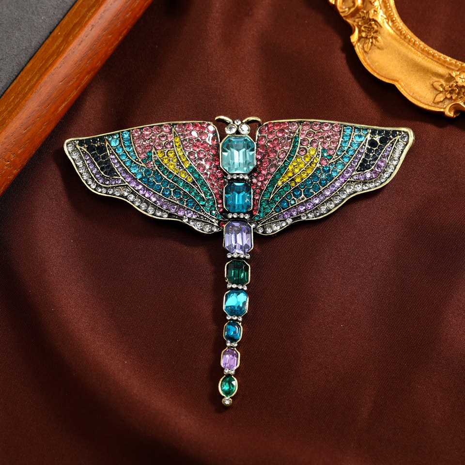 เข็มกลัด เข็มกลัดสวยๆ เข็มกลัดติดเสื้อ Brooch