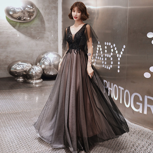 ชุดราตรี ชุดออกงาน ดีไซน์หรู แบรนด์ Angel