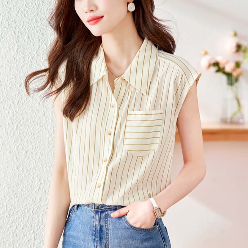 เสื้อเชิ้ตผู้หญิงแขนยาว เสื้อเชิ้ตผู้หญิงใส่ทํางาน 390 บาทต่อชิ้น ฟรีค่าจัดส่ง
