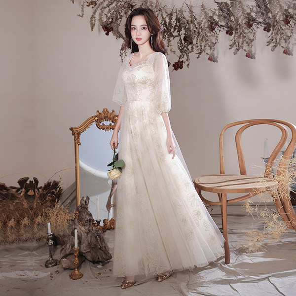 ชุดราตรี ชุดราตรีสวยหรู แบบ ทันสมัย Evening dress
