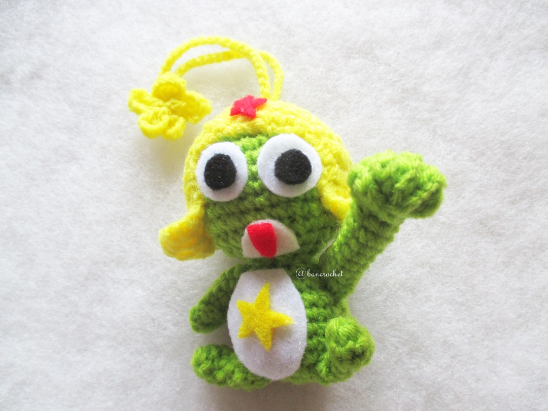พวงกุญแจโคโรโระถักไหมพรม ขนาด 4 นิ้ว kororo crochet keychain 4 inch