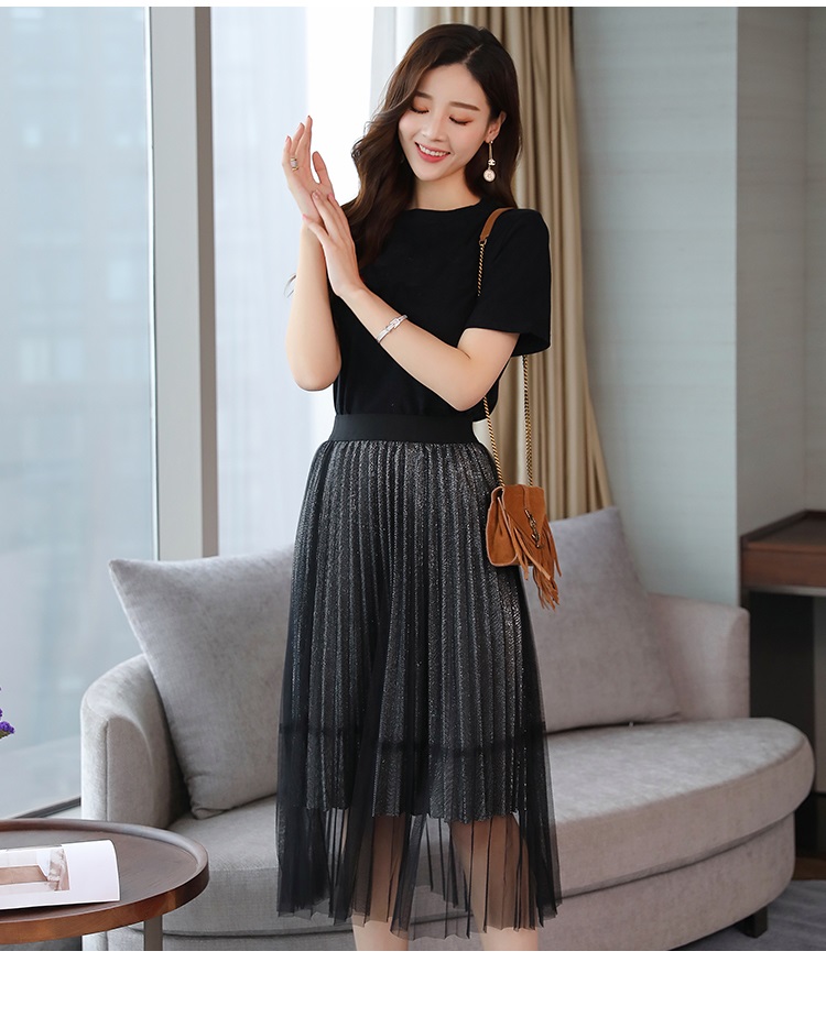 Set_bs1756 ชุดเซ็ท 2 ชิ้น(เสื้อ+กระโปรง) เสื้อยืดสีดำเนื้อนุ่ม+กระโปรงยาวเอวยืดผ้าวิ้งเนื้อนิ่มสีเทาคลุมทับด้วยผ้ามุ้งสีดำ ดีไซน์เก๋ๆ น่ารักดูมีดีเทลไม่ซ้ำใคร แมทช์ได้ลงตัว แยกใส่กับตัวอื่นได้อีกหลายลุค