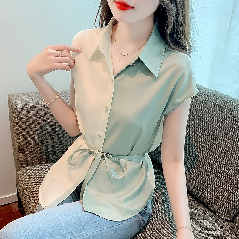 เสื้อเชิ้ตผู้หญิงแขนยาว เสื้อเชิ้ตผู้หญิงใส่ทํางาน 390 บาทต่อชิ้น ฟรีค่าจัดส่ง