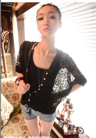 เสื้อคลุมลูกไม้ น่ารัก มีฮู้ด ลูกไม้นิ่มมาก สีดำ พร้อมส่งเลยจ้า black