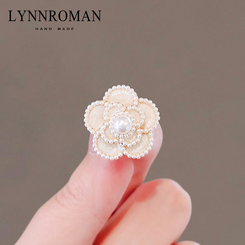เข็มกลัด เข็มกลัดสวยๆ เข็มกลัดติดเสื้อ Brooch