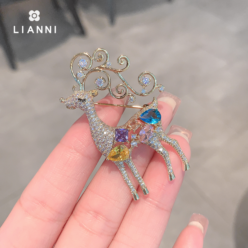 เข็มกลัด เข็มกลัดสวยๆ เข็มกลัดติดเสื้อ Brooch