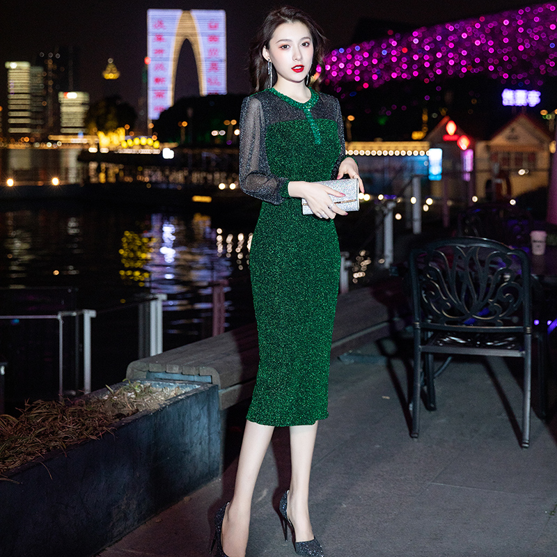 ชุดราตรี ชุดราตรีสวยหรู แบบ ทันสมัย Evening dress