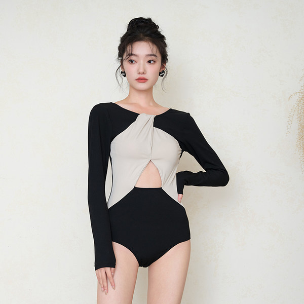 ชุดว่ายน้ำผู้หญิง ชุดว่ายน้ำน่ารัก Bikini ชุดไปทะเล