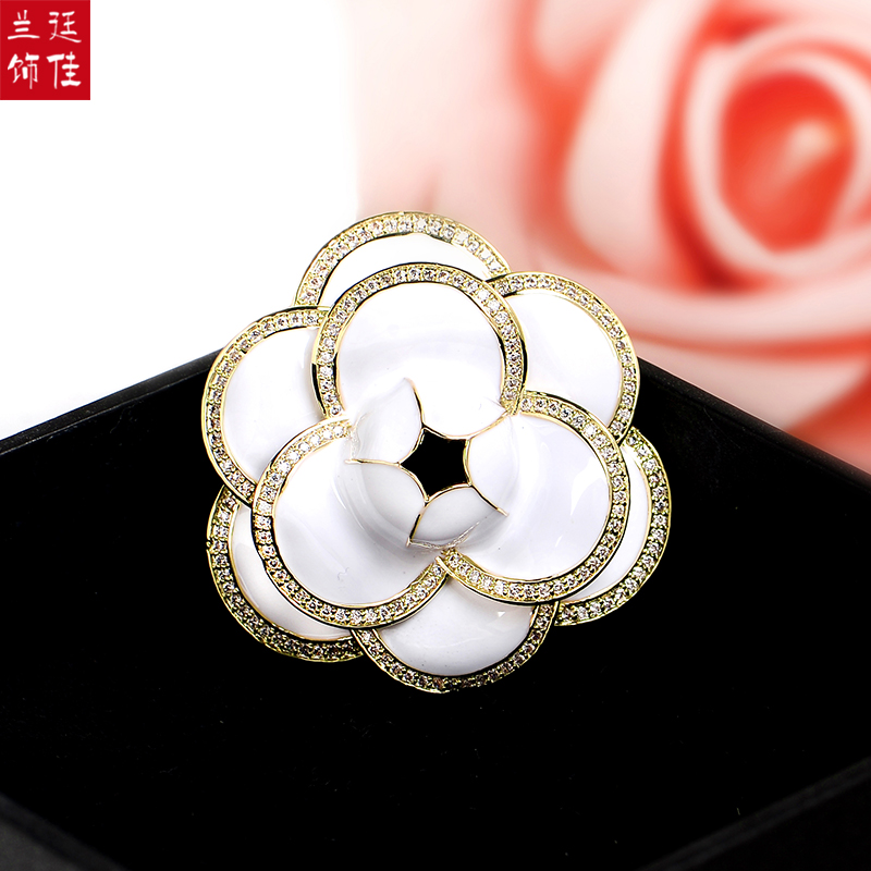เข็มกลัด เข็มกลัดสวยๆ เข็มกลัดติดเสื้อ Brooch