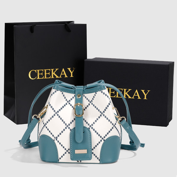 กระเป๋าสะพายข้างเกาหลี กระเป๋าผู้หญิงแบรนด์ CEEKEY