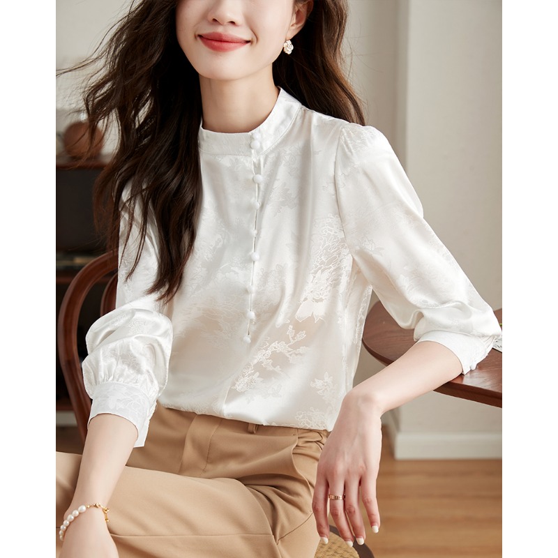 เสื้อเชิ้ตผู้หญิงแขนยาว เสื้อเชิ้ตผู้หญิงใส่ทํางาน 390 บาทต่อชิ้น ฟรีค่าจัดส่ง