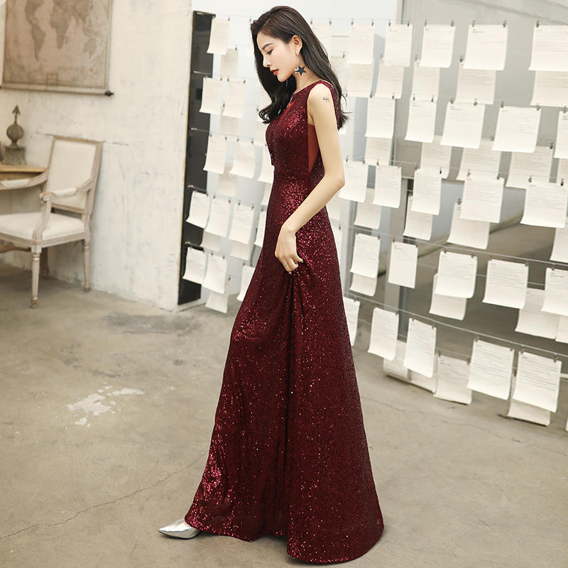 ชุดราตรี ชุดออกงาน ดีไซน์หรู Designer Dresses